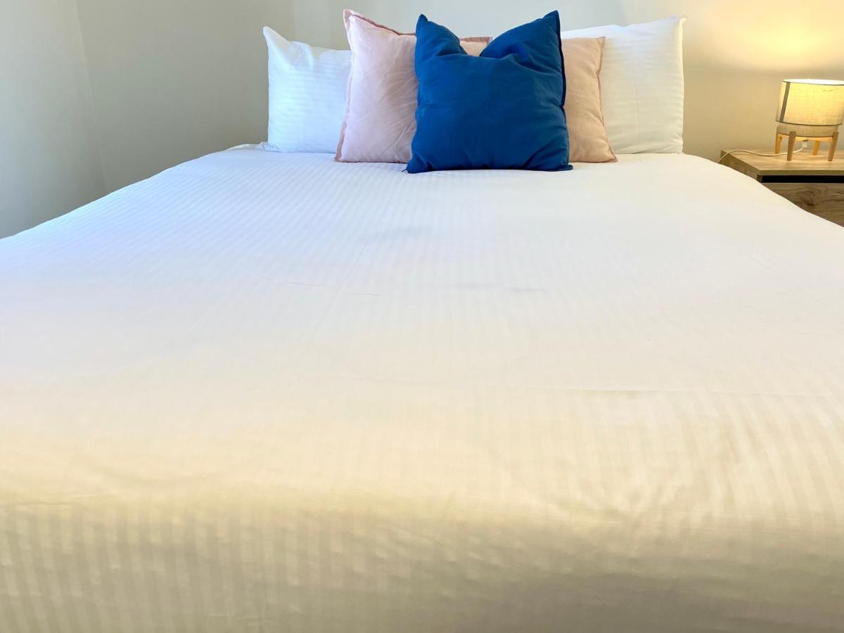 Readyset Apartments At Empire Melbourne Exteriör bild